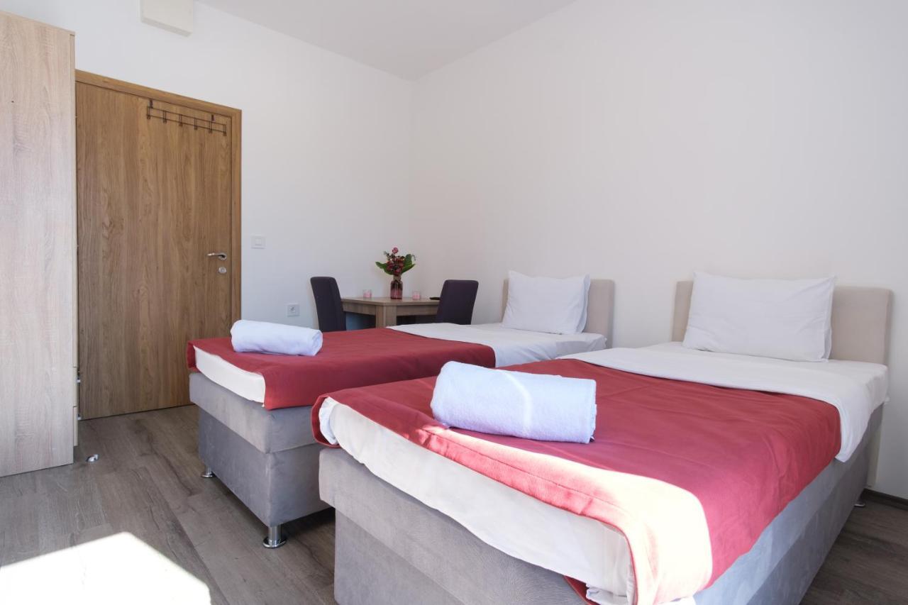 Sl Olimp Aparthotel Trebinje Exteriör bild