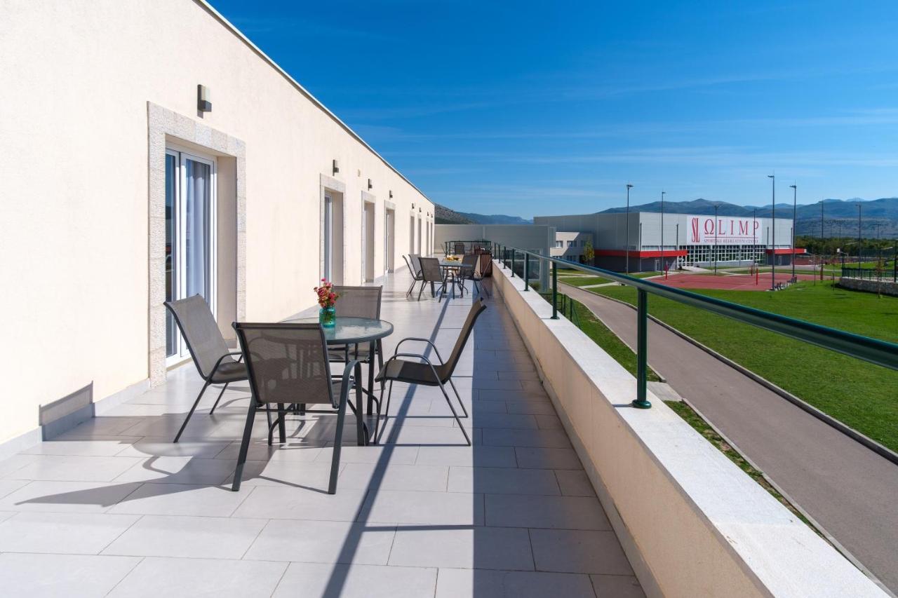 Sl Olimp Aparthotel Trebinje Exteriör bild